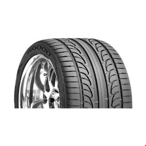 Llanta 225-45R17 para auto