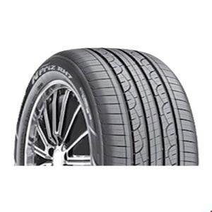 Llanta 235-60R18 para auto