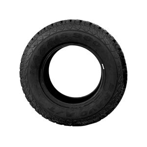 Llanta 265/75R16 marca Maxxis para camioneta